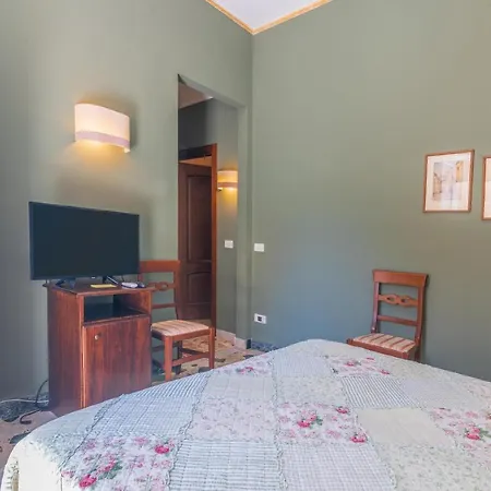 Holiday home Casa Neathon - Whole House 14 Guest *