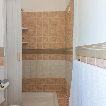 Holiday home Casa Neathon - Whole House 14 Guest