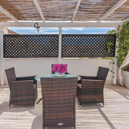 Holiday home Casa Neathon - Whole House 14 Guest